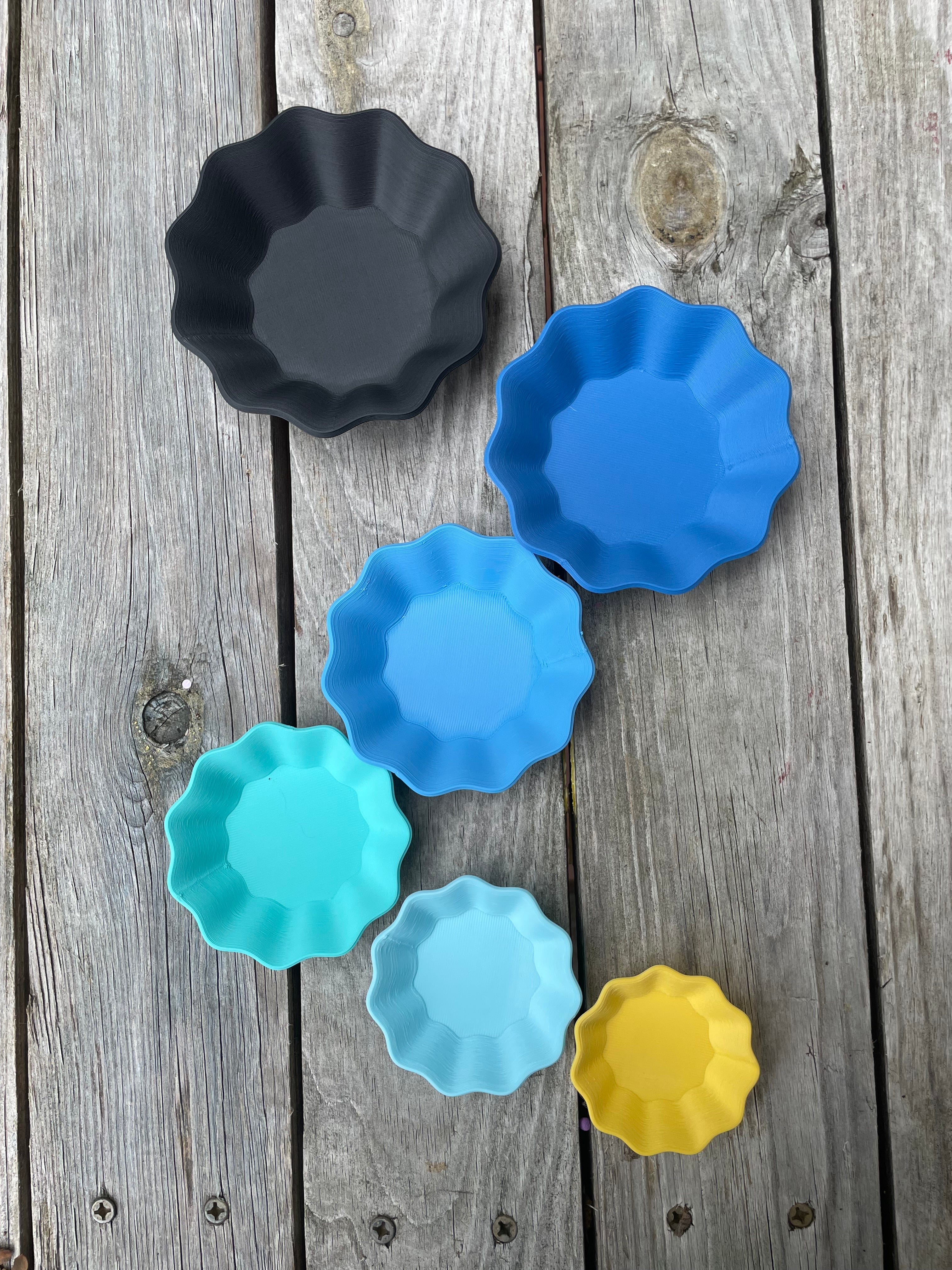Nestled Bowls - Ocean Layers of Sandy Sets