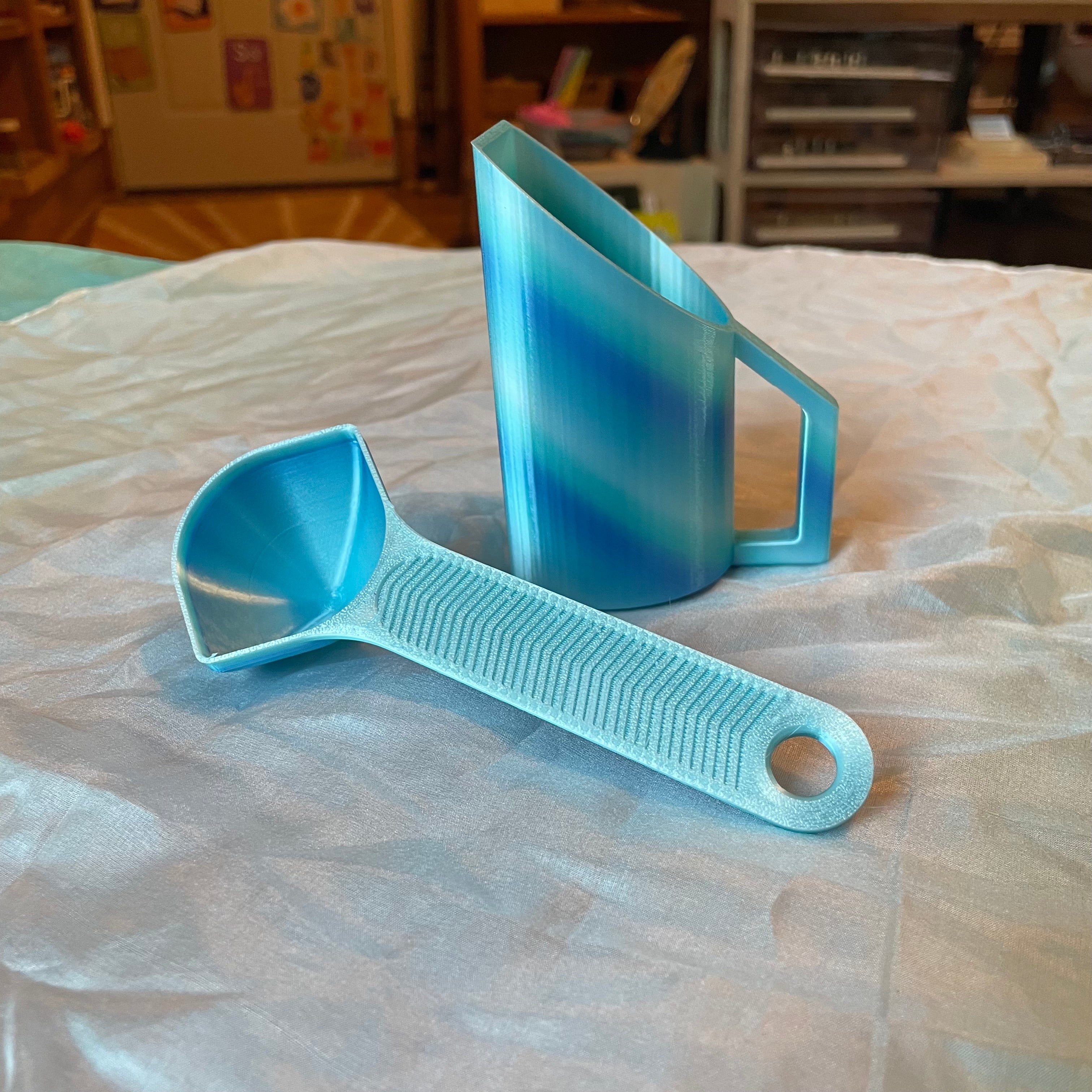 Limited Winter Scoop & Spoon