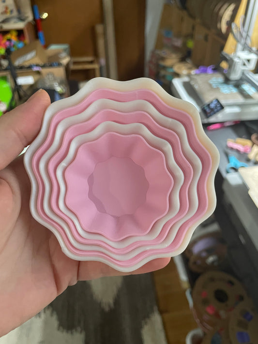 *Nestled Bowls - Neutral & Valentine's